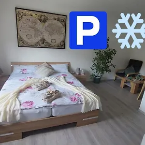  Apartamento Ringo, Airport Pit Stop, Bahnhof Und Flughafen In Der Naehe Alemania